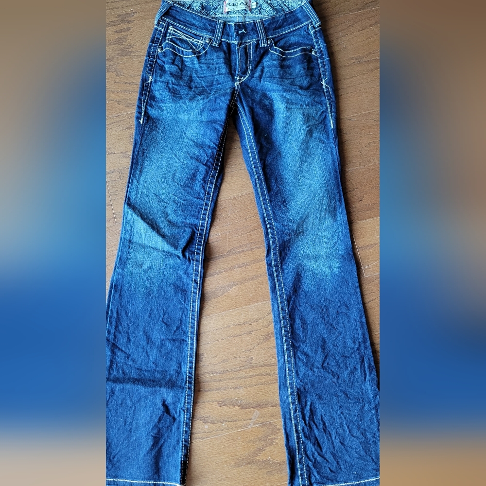 Ariat woman's jeans; 28L